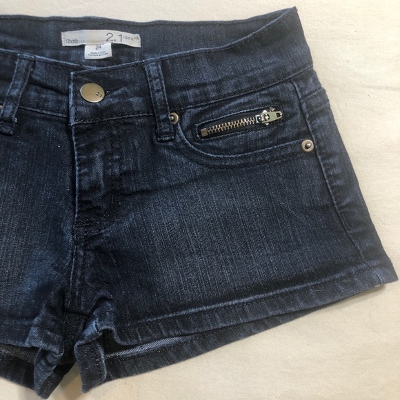 2.1 Denim BlackWash Stretch Short Shorts - Picture 2 of 6